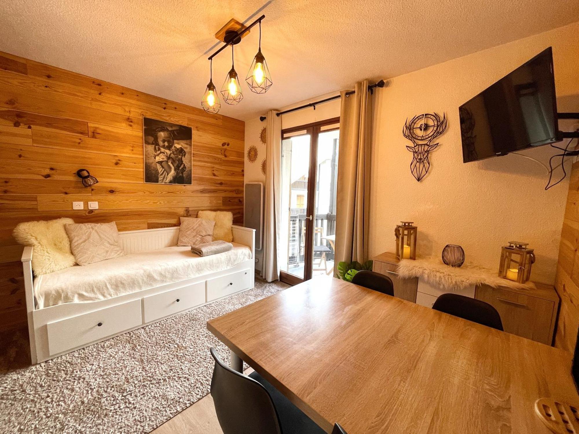 Chalereux Studio A La Montagne Орон Экстерьер фото